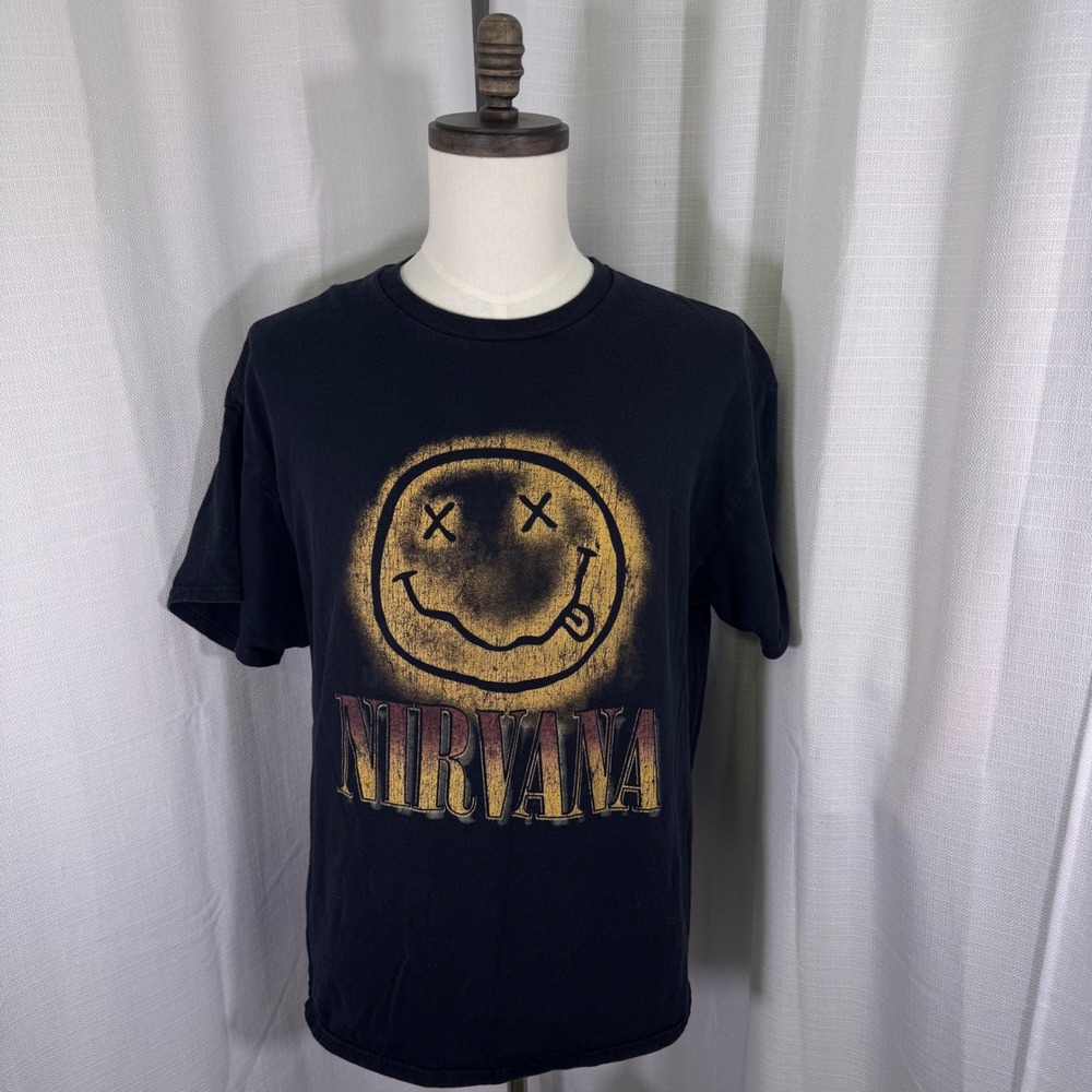 Nirvana Smiley Face Graphic T-Shirt XL Black Distressed Vintage Wash Band Tee